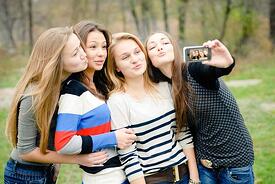 Teen selfie