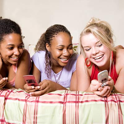 sleepover friends dare sexting