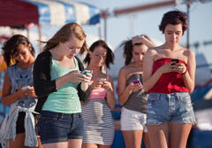 Teens texting Teens texting